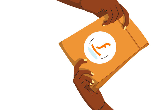 Hands holding foodelo bag